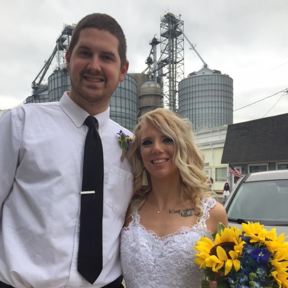 Meet your Posher, Kayla - Picture 1 of 1